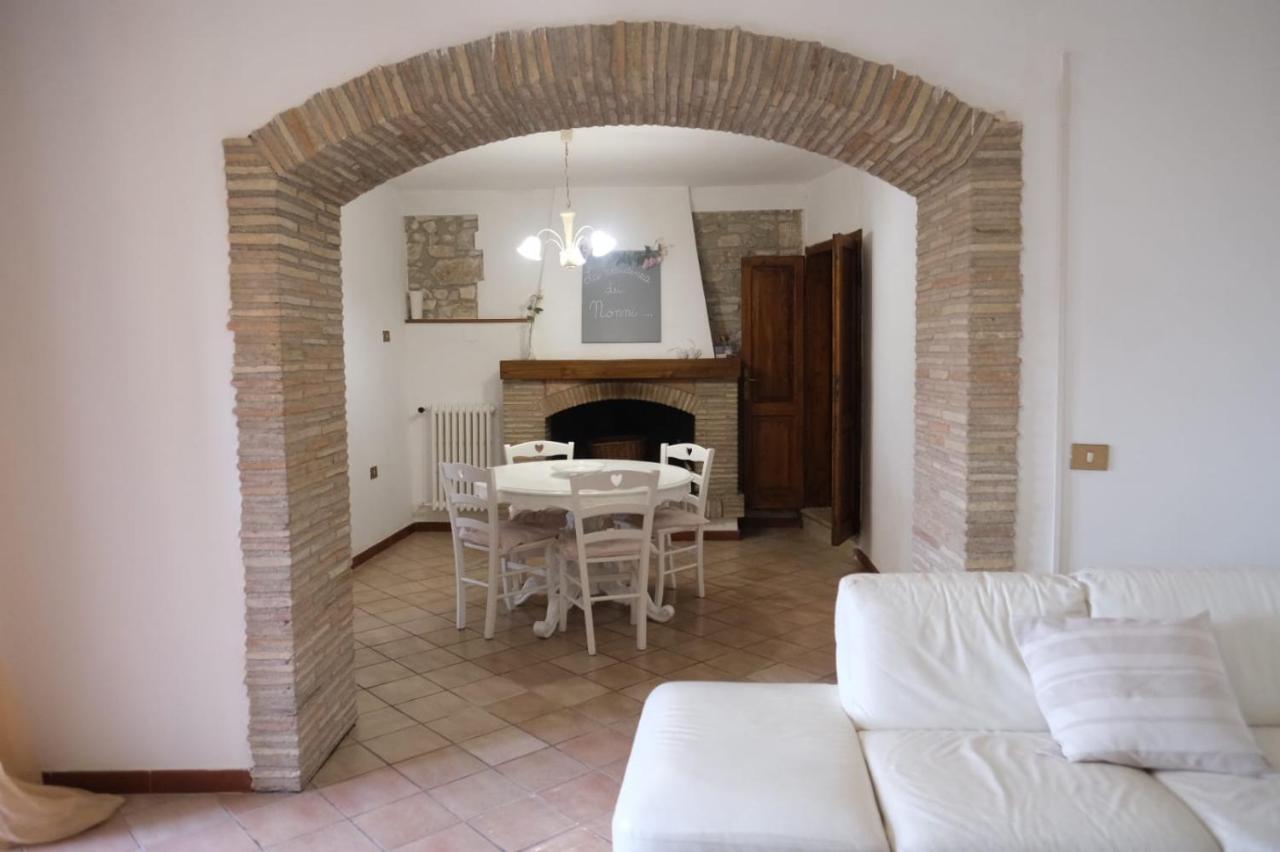 La Residenza Dei Nonni Apartment Montefranco Exterior photo